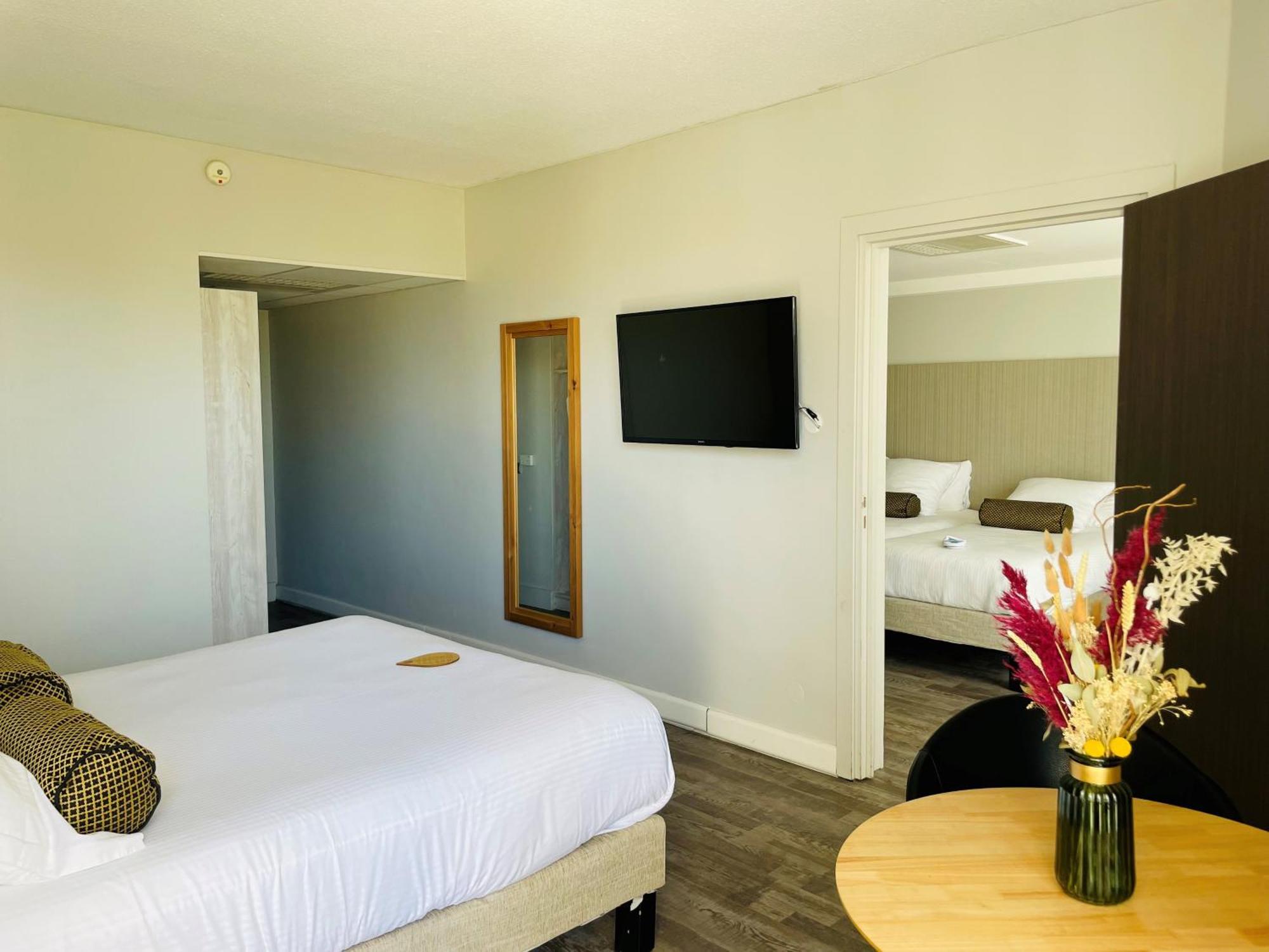 Thalazur Port-Camargue - Hotel & Spa Le Grau-du-Roi Bagian luar foto